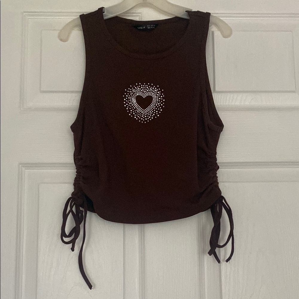 Brown Cropped Tank Top with Heart Design and Drawstrings